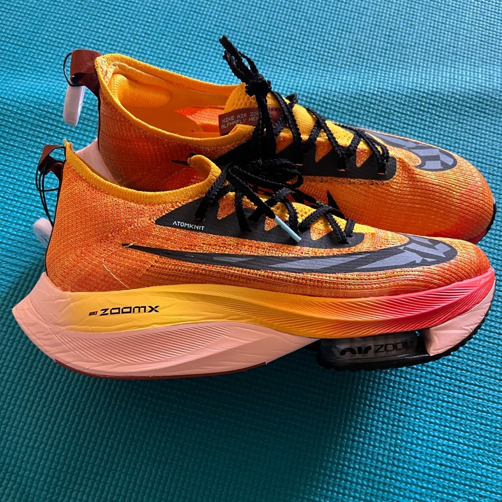 NWT Nike air zoom alphafly  sneaker